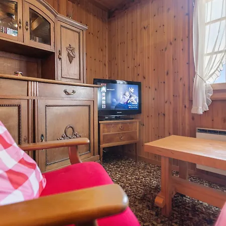 Rustique Avec Parking Prive Et Terrasse Nendaz