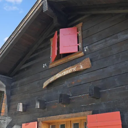 Rustique Avec Parking Prive Et Terrasse